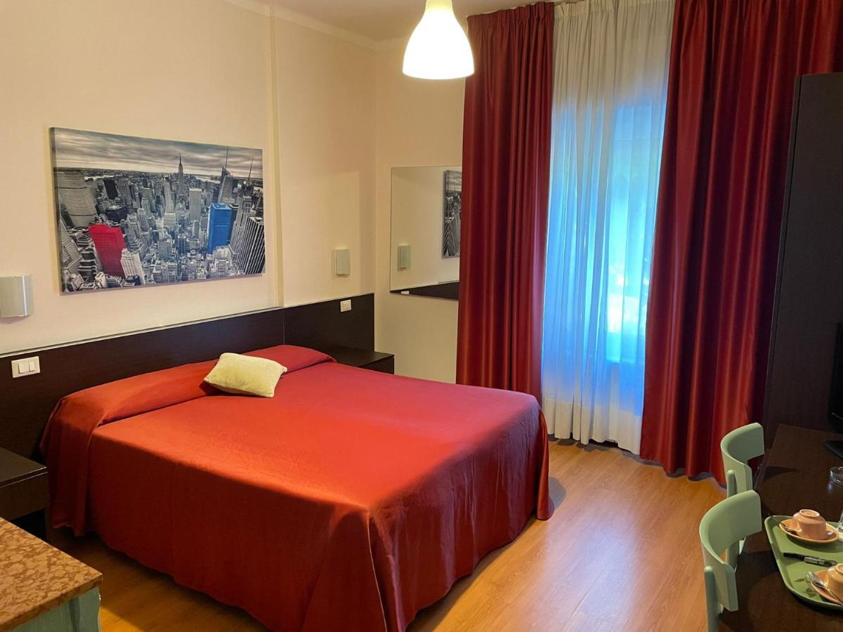Hotel Stazione del Sole Albenga Esterno foto